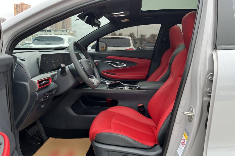 Used CHANGAN UNI-T 2020 1.5T Flagship Version Interior 6