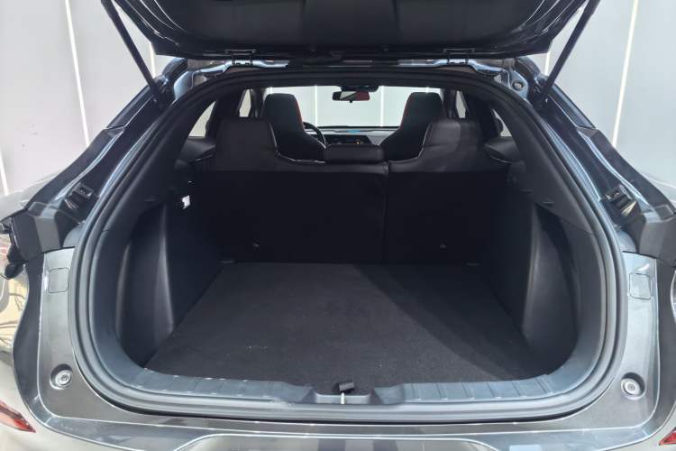 Used CHANGAN UNI-T 2020 1.5T Prestige Version Interior 7