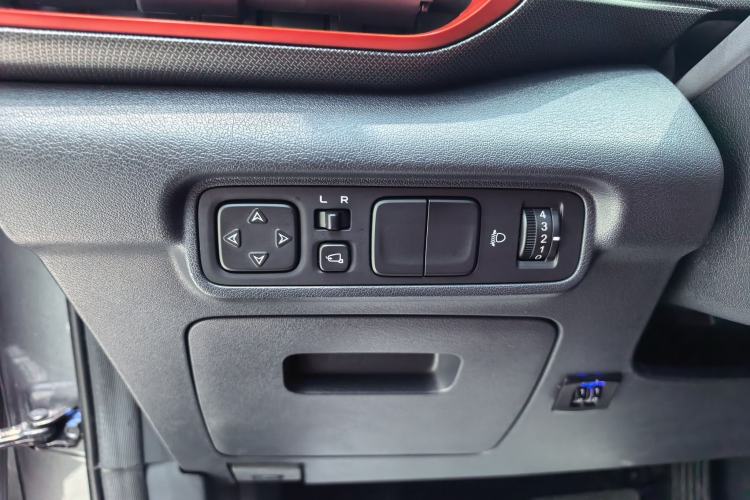 Used CHANGAN UNI-T 2020 1.5T Prestige Version Interior 8