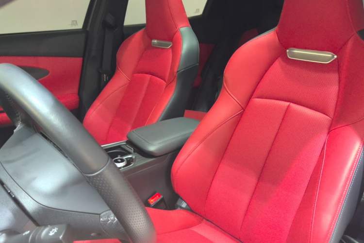 Used CHANGAN UNI-T 2020 1.5T Prestige Version Left Front Seat