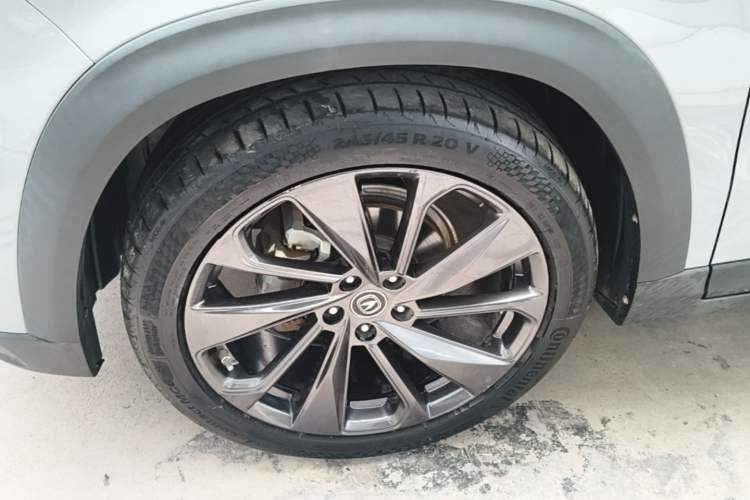 Used CHANGAN UNI-T 2020 1.5T Flagship Version Left Front Wheel Hub