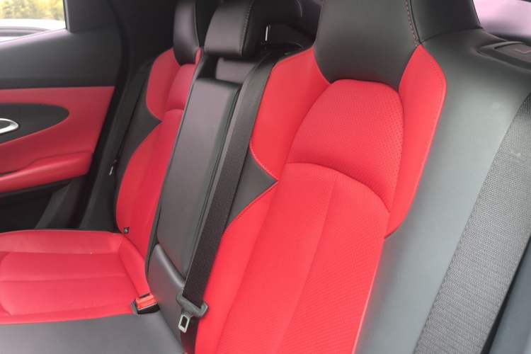 Used CHANGAN UNI-T 2020 1.5T Prestige Version Left Rear Seat