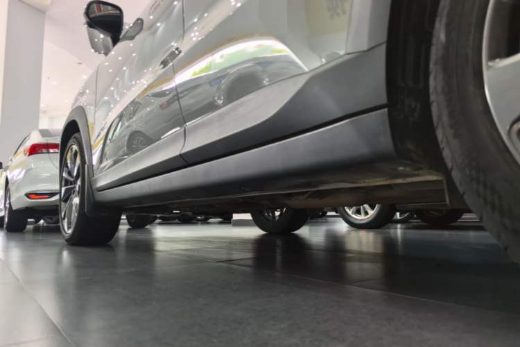 Used CHANGAN UNI-T 2020 1.5T Prestige Version Left Side Sill