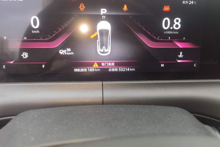 Used CHANGAN UNI-T 2020 1.5T Prestige Version Odometer Close Up