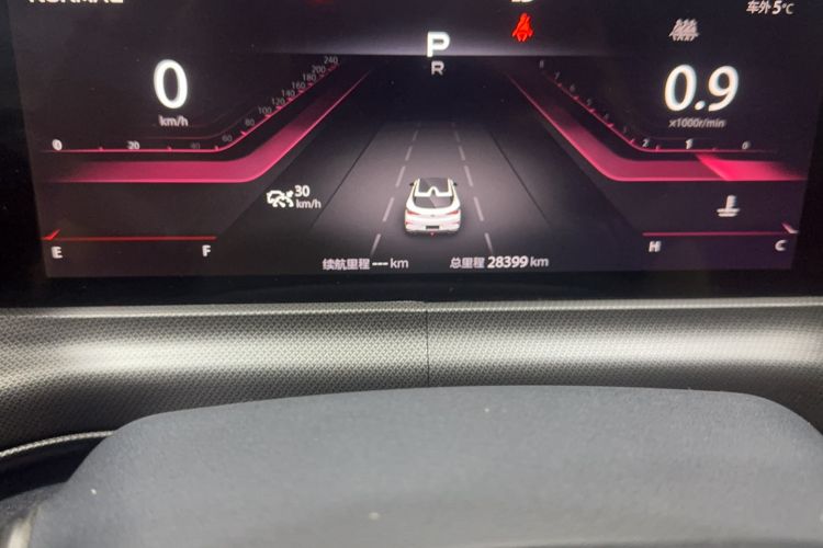 Used CHANGAN UNI-T 2020 1.5T Flagship Version Odometer Close Up