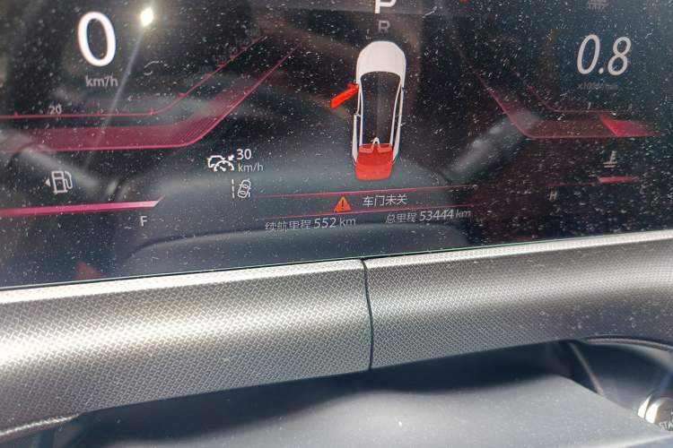 Used CHANGAN UNI-T 2020 1.5T Flagship Version Odometer Close Up