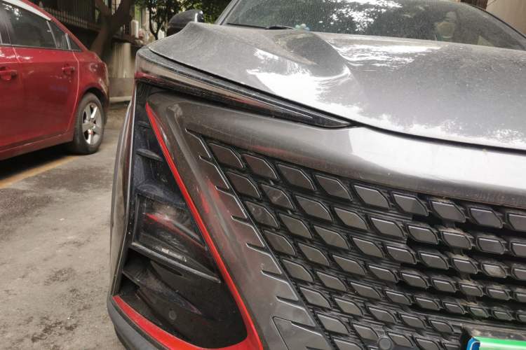 Used CHANGAN UNI-T 2020 1.5T Flagship Version Right Front Headlight