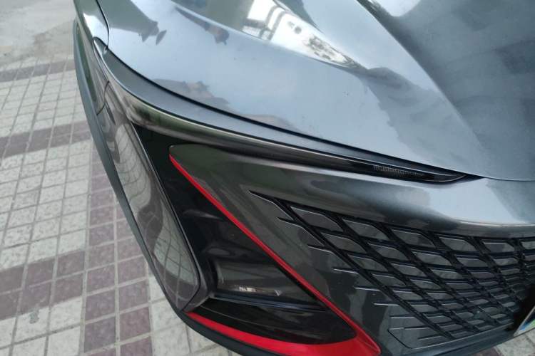 Used CHANGAN UNI-T 2020 1.5T Flagship Version Right Front Headlight