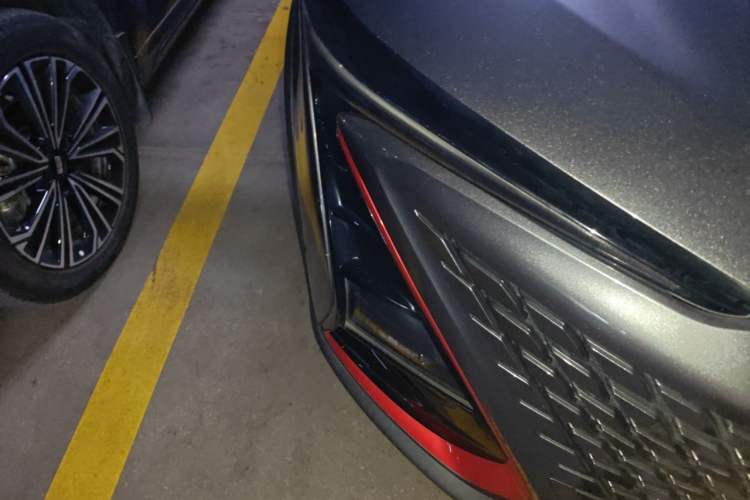 Used CHANGAN UNI-T 2020 1.5T Flagship Version Right Front Headlight