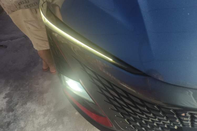 Used CHANGAN UNI-T 2020 1.5T Prestige Version Right Front Headlight