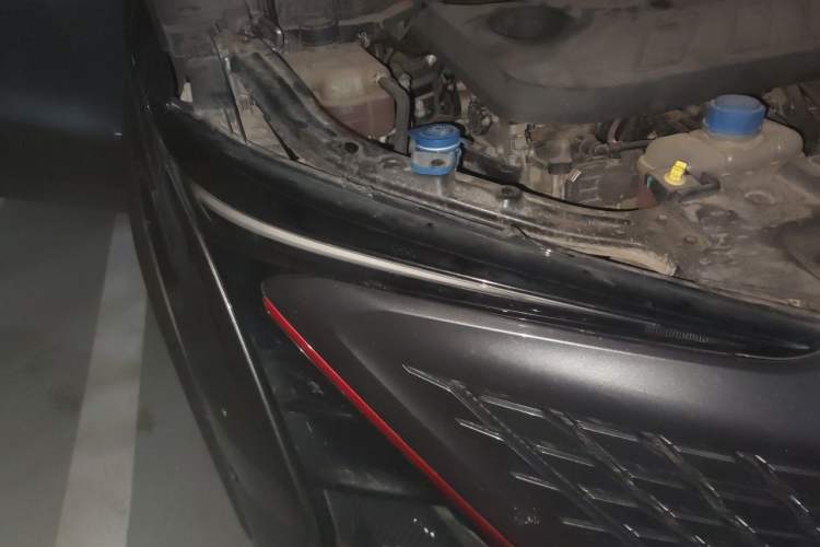 Used CHANGAN UNI-T 2020 1.5T Flagship Version Right Front Headlight