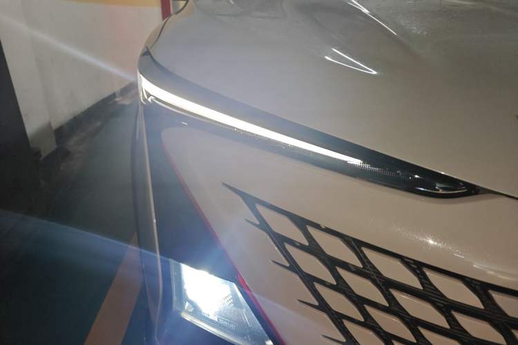 Used CHANGAN UNI-T 2020 1.5T Flagship Version Right Front Headlight