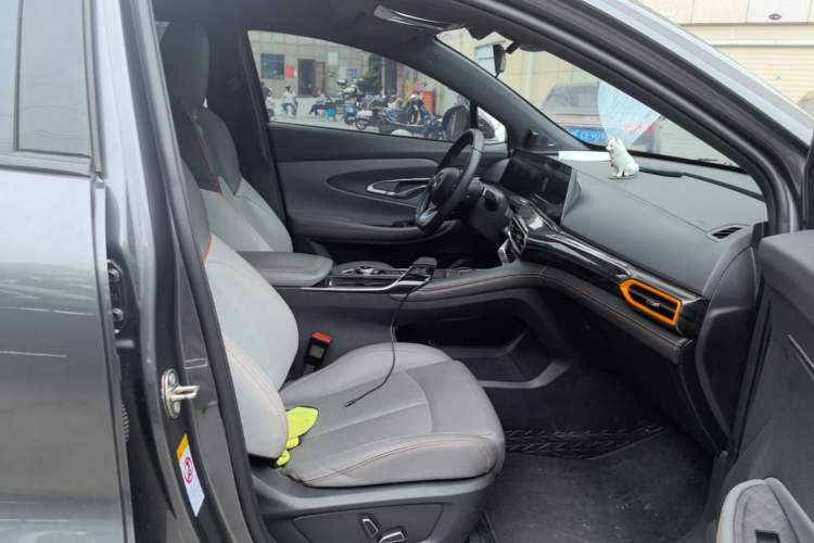 Used CHANGAN UNI-T 2020 1.5T Flagship Version Right Front Seat