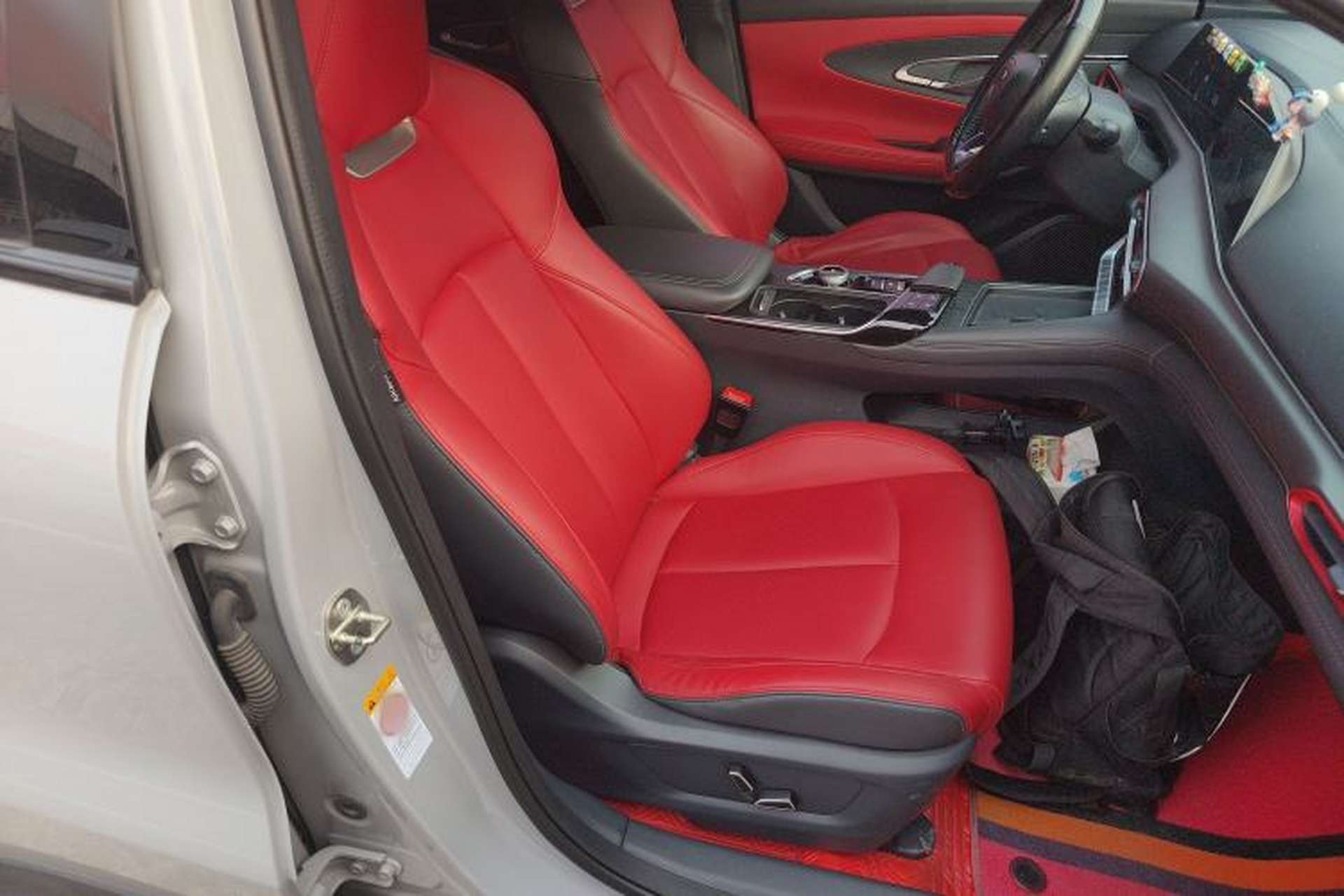 Used CHANGAN UNI-T 2020 1.5T Flagship Version Right Front Seat
