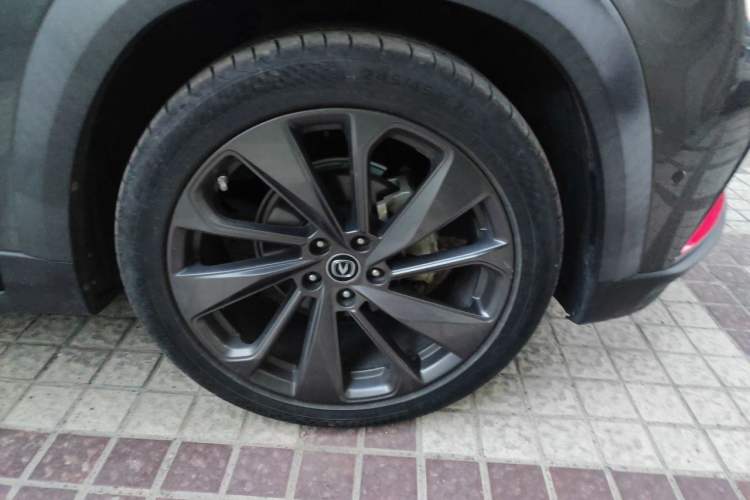 Used CHANGAN UNI-T 2020 1.5T Flagship Version Right Front Wheel Hub