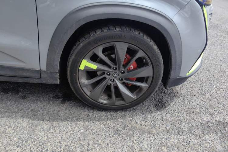 Used CHANGAN UNI-T 2020 1.5T Prestige Version Right Front Wheel Hub