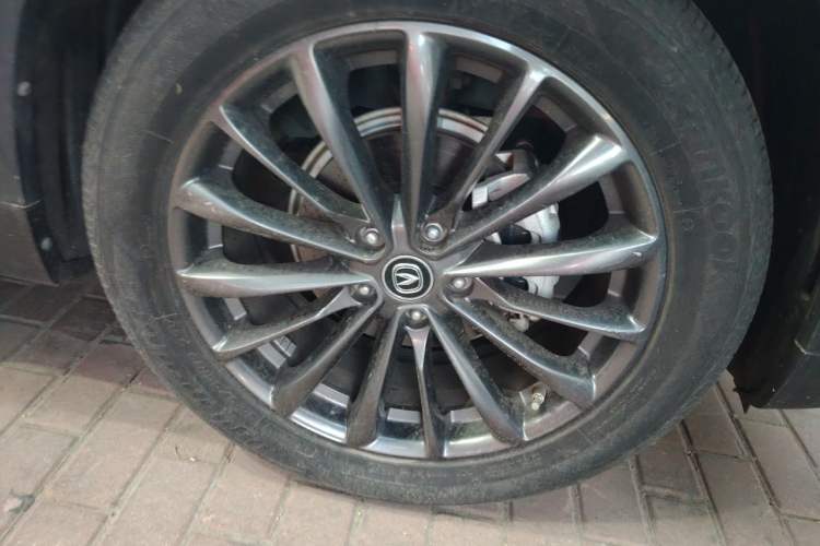 Used CHANGAN UNI-T 2020 1.5T Luxury Model Right Front Wheel Hub