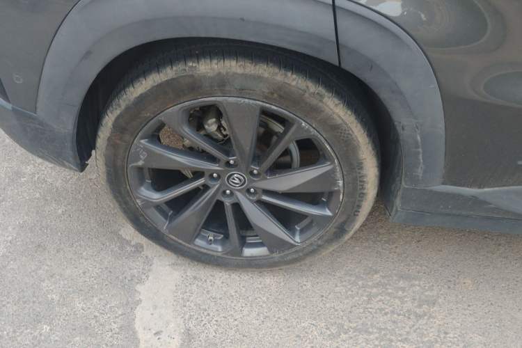 Used CHANGAN UNI-T 2020 1.5T Flagship Version Right Front Wheel Hub