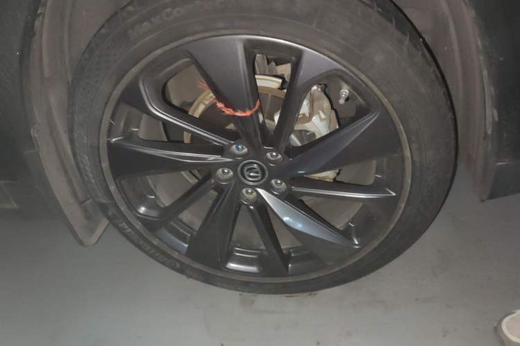 Used CHANGAN UNI-T 2020 1.5T Flagship Version Right Front Wheel Hub