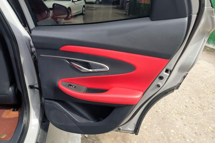 Used CHANGAN UNI-T 2020 1.5T Prestige Version Right Rear Door Interior