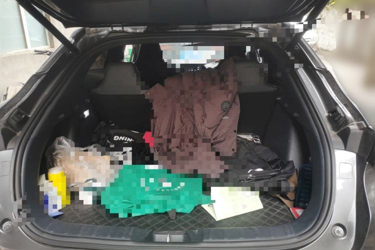 Used CHANGAN UNI-T 2020 1.5T Flagship Version Trunk