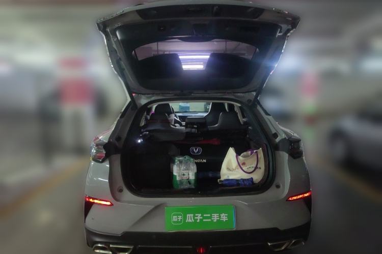 Used CHANGAN UNI-T 2020 1.5T Flagship Version Trunk