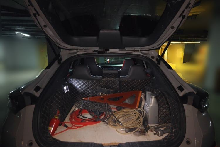 Used CHANGAN UNI-T 2020 1.5T Prestige Version Trunk