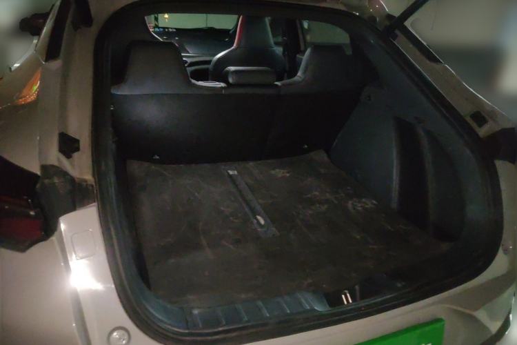 Used CHANGAN UNI-T 2020 1.5T Flagship Version Trunk