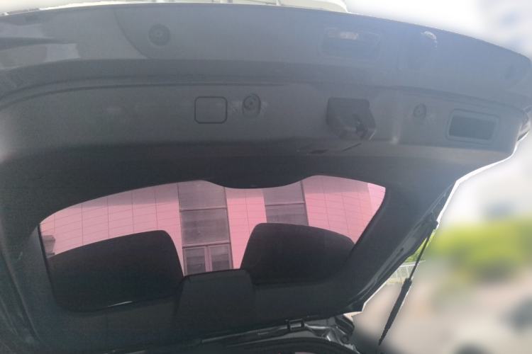 Used CHANGAN UNI-T 2020 1.5T Prestige Version Trunk