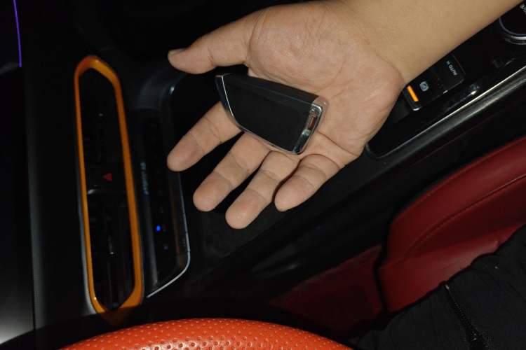 Used CHANGAN UNI-T 2020 1.5T Flagship Version Vehicle Key