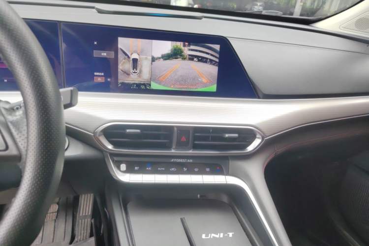 Used CHANGAN UNI-T 2020 1.5T Flagship Version Audio And AC Panel