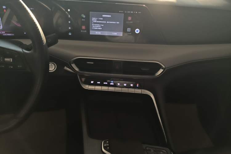Used CHANGAN UNI-T 2020 1.5T Flagship Version Audio And AC Panel