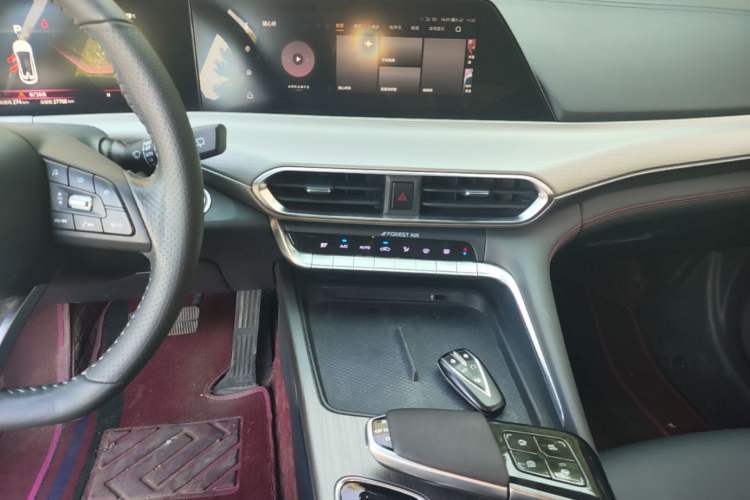 Used CHANGAN UNI-T 2020 1.5T Flagship Version Audio And AC Panel