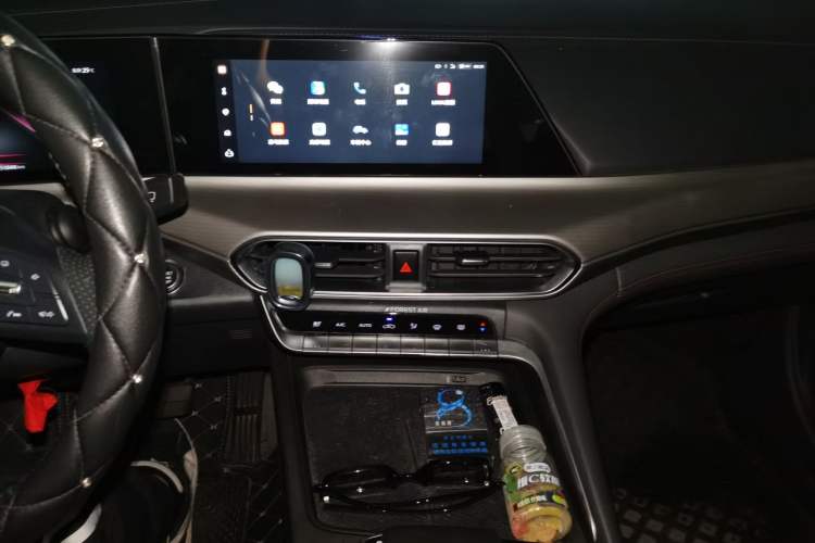 Used CHANGAN UNI-T 2020 1.5T Prestige Version Audio And AC Panel