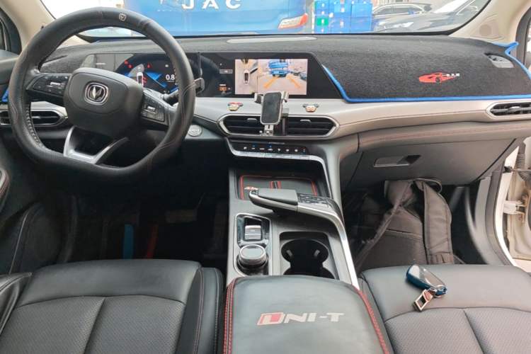 Used CHANGAN UNI-T 2020 1.5T Flagship Version Audio And AC Panel