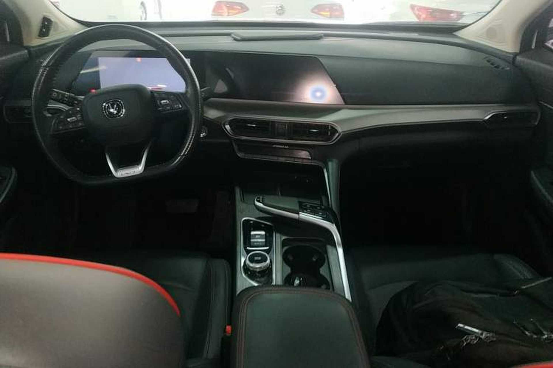 Used CHANGAN UNI-T 2020 1.5T Flagship Version Audio And AC Panel