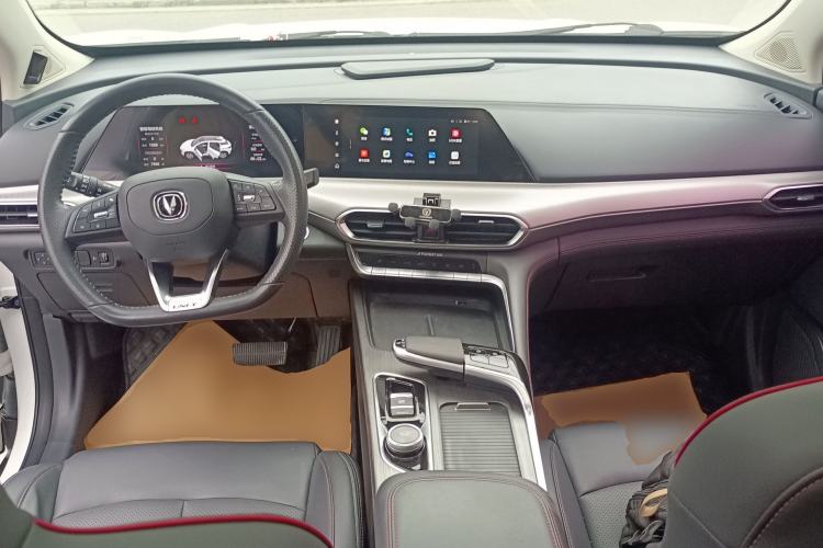 Used CHANGAN UNI-T 2020 1.5T Prestige Version Center Console