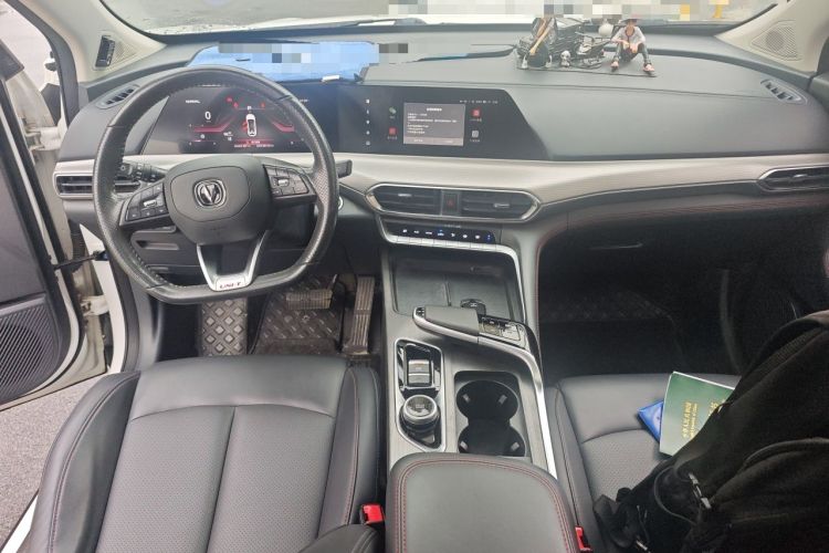 Used CHANGAN UNI-T 2020 1.5T Flagship Version Center Console