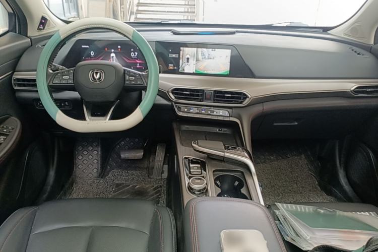 Used CHANGAN UNI-T 2020 1.5T Flagship Version Center Console