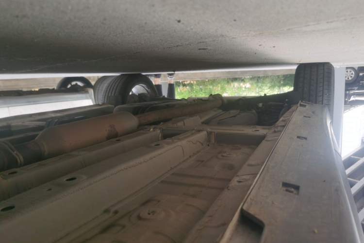 Used CHANGAN UNI-T 2020 1.5T Prestige Version Chassis Front Right