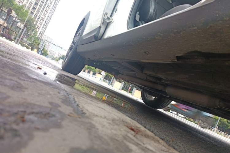 Used CHANGAN UNI-T 2020 1.5T Prestige Version Chassis Front Right