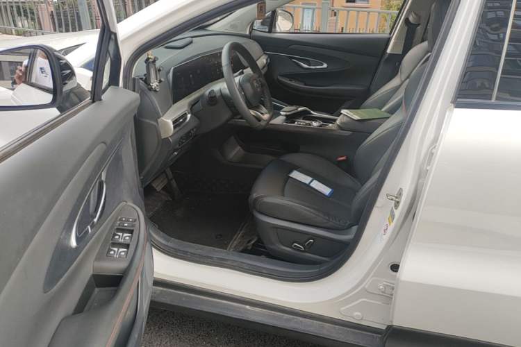 Used CHANGAN UNI-T 2020 1.5T Prestige Version Driver Seat