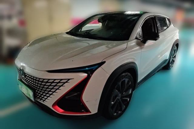Ojetý CHANGAN UNI-T 2020 1.5T Flagship Version