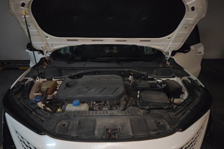 Used CHANGAN UNI-T 2020 1.5T Flagship Version Engine Bay