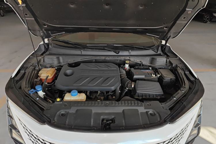 Used CHANGAN UNI-T 2020 1.5T Prestige Version Engine Bay