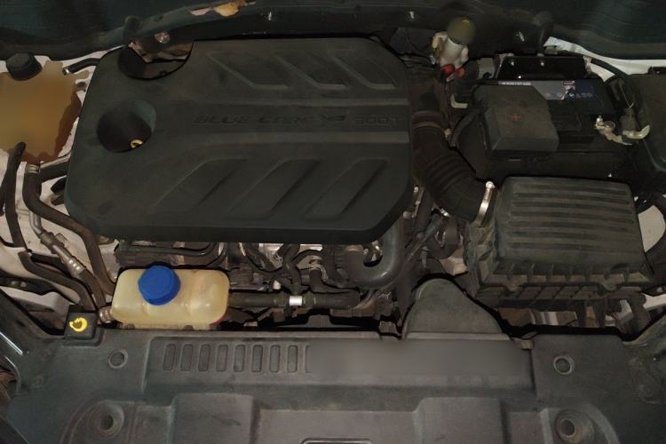 Used CHANGAN UNI-T 2020 1.5T Flagship Version Engine Bay
