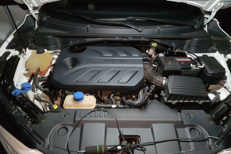 Used CHANGAN UNI-T 2020 1.5T Prestige Version Engine Bay