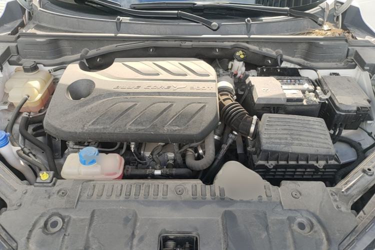 Used CHANGAN UNI-T 2020 1.5T Prestige Version Engine Bay