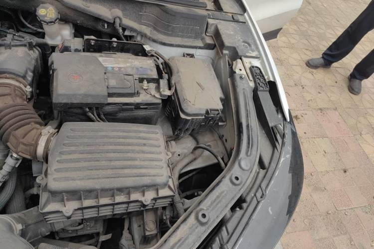 Used CHANGAN UNI-T 2020 1.5T Flagship Version Engine Bay Left