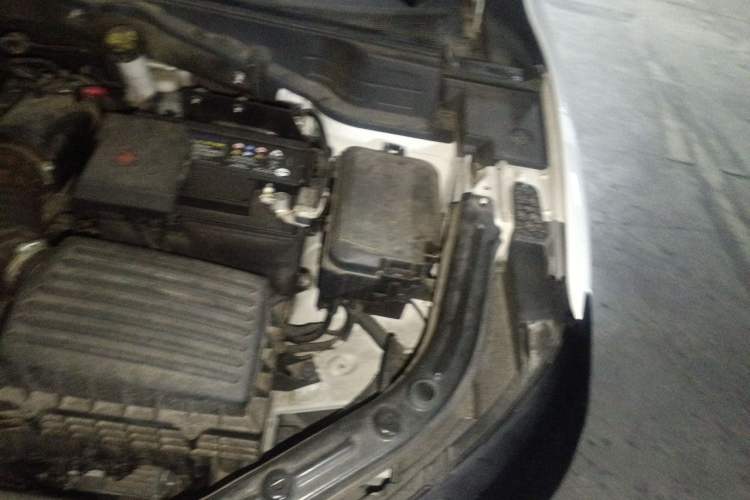 Used CHANGAN UNI-T 2020 1.5T Flagship Version Engine Bay Left
